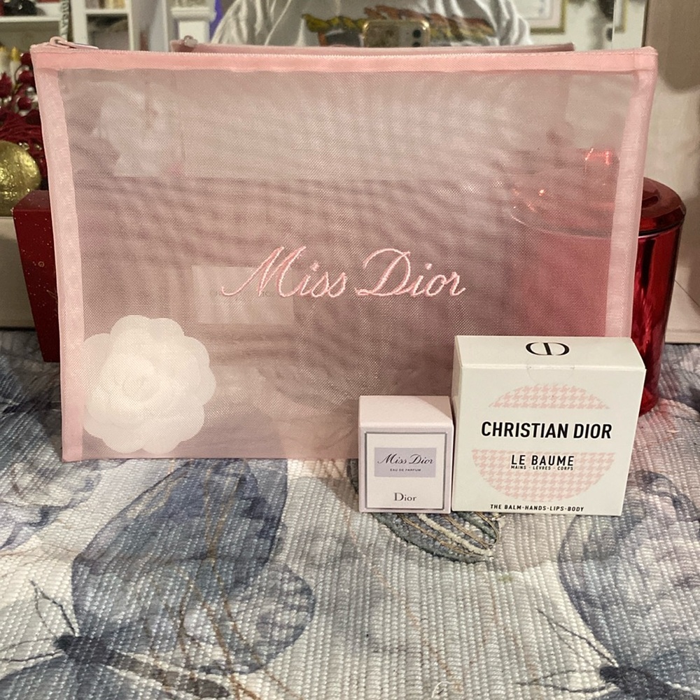MISS DIOR Pink Mesh Cosmetic Pouch with CD LE BAUME